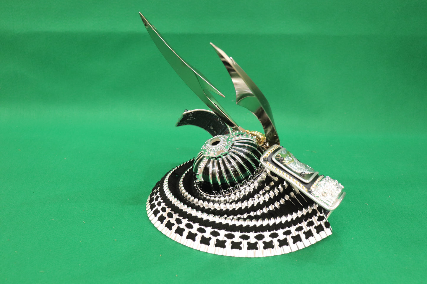 高輝作 御兄 収納五月人形セット 50cm 陣羽織+名前入りオルゴール付き立札プレゼント