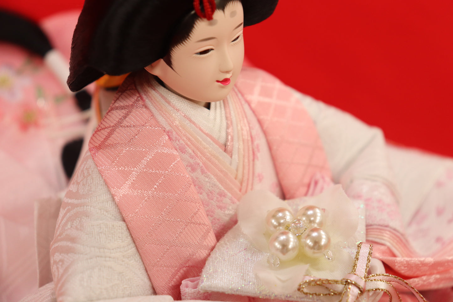 親王飾り雛人形(62cmx30cmx28cm)