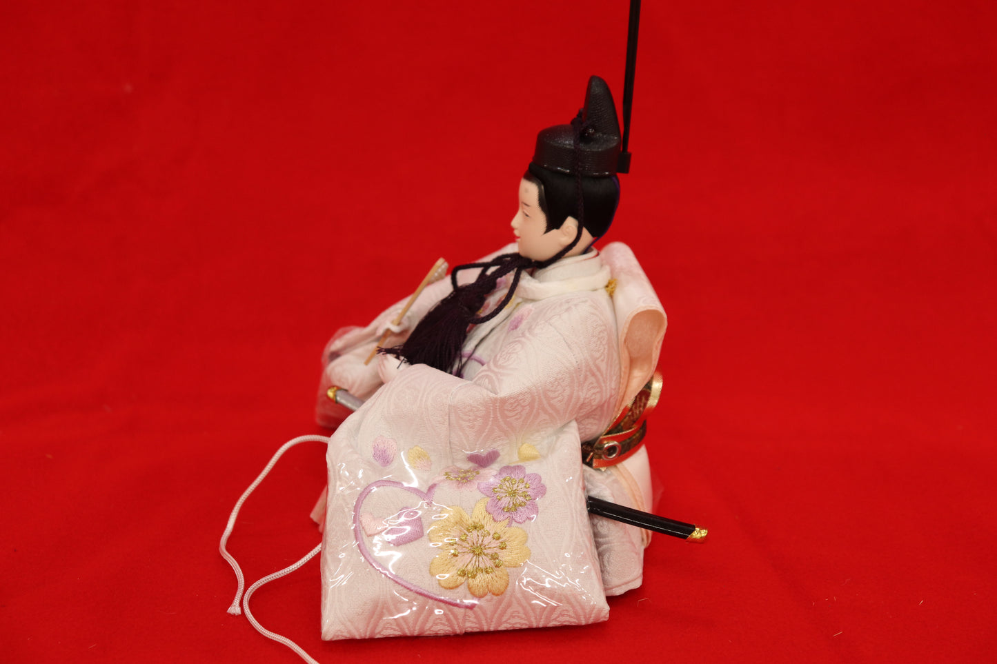 親王飾り雛人形(62cmx30cmx28cm)