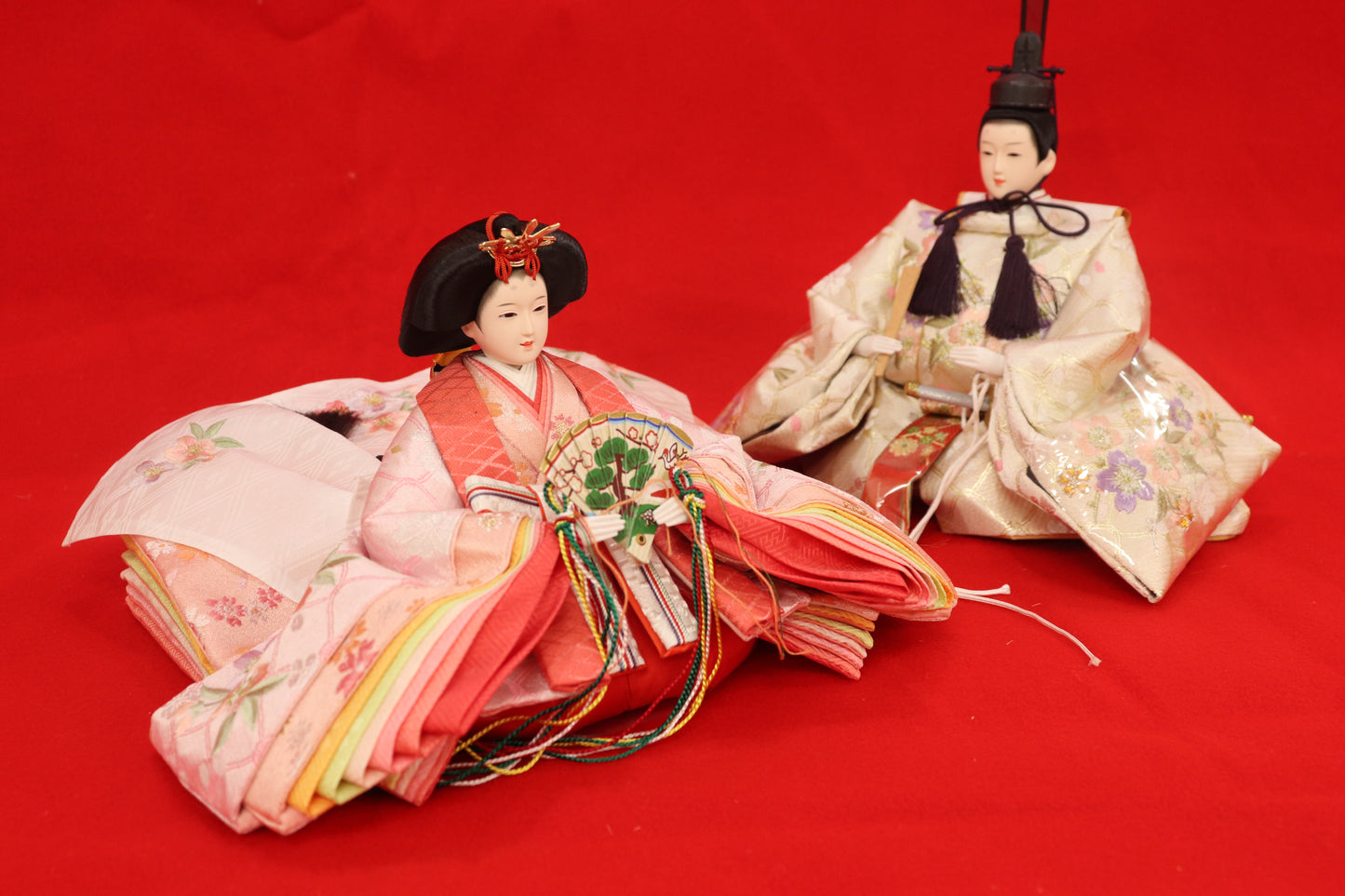 親王飾り雛人形セット(65cmx38cmx36cm)