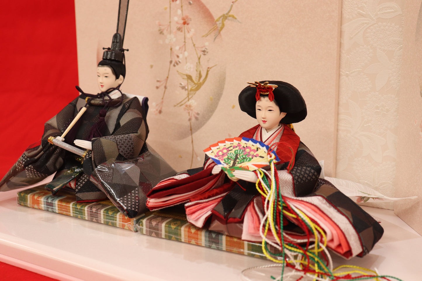 親王飾り雛人形セット (50cmx29cmx26cm)