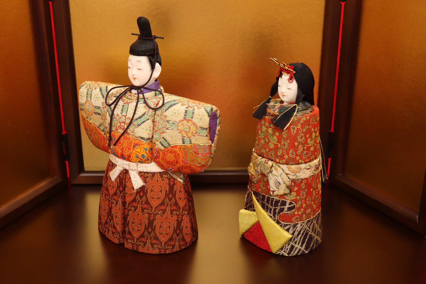 木目込み 親王飾り雛人形セット(45cmx27cmx33cm)