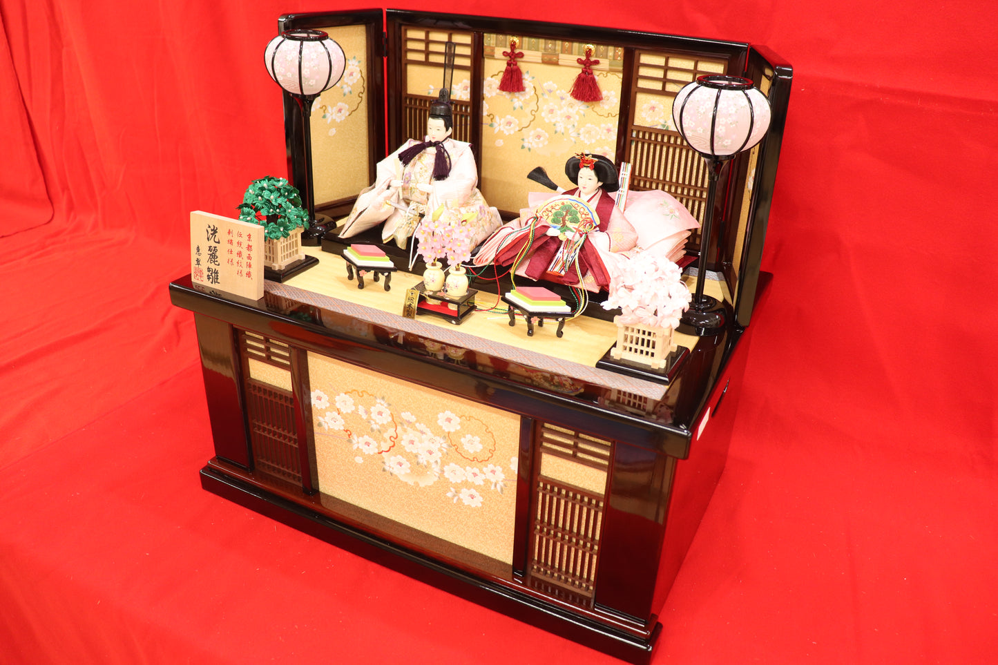 収納親王飾り雛人形セット(60cmx39cmx56cm)
