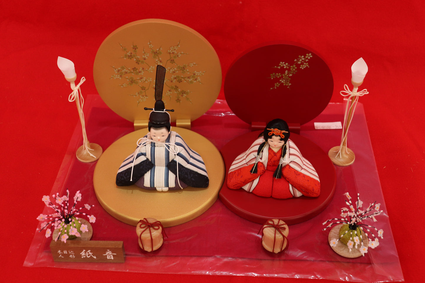 木目込み 親王飾り雛人形セット(40cmx25cmx17cm)