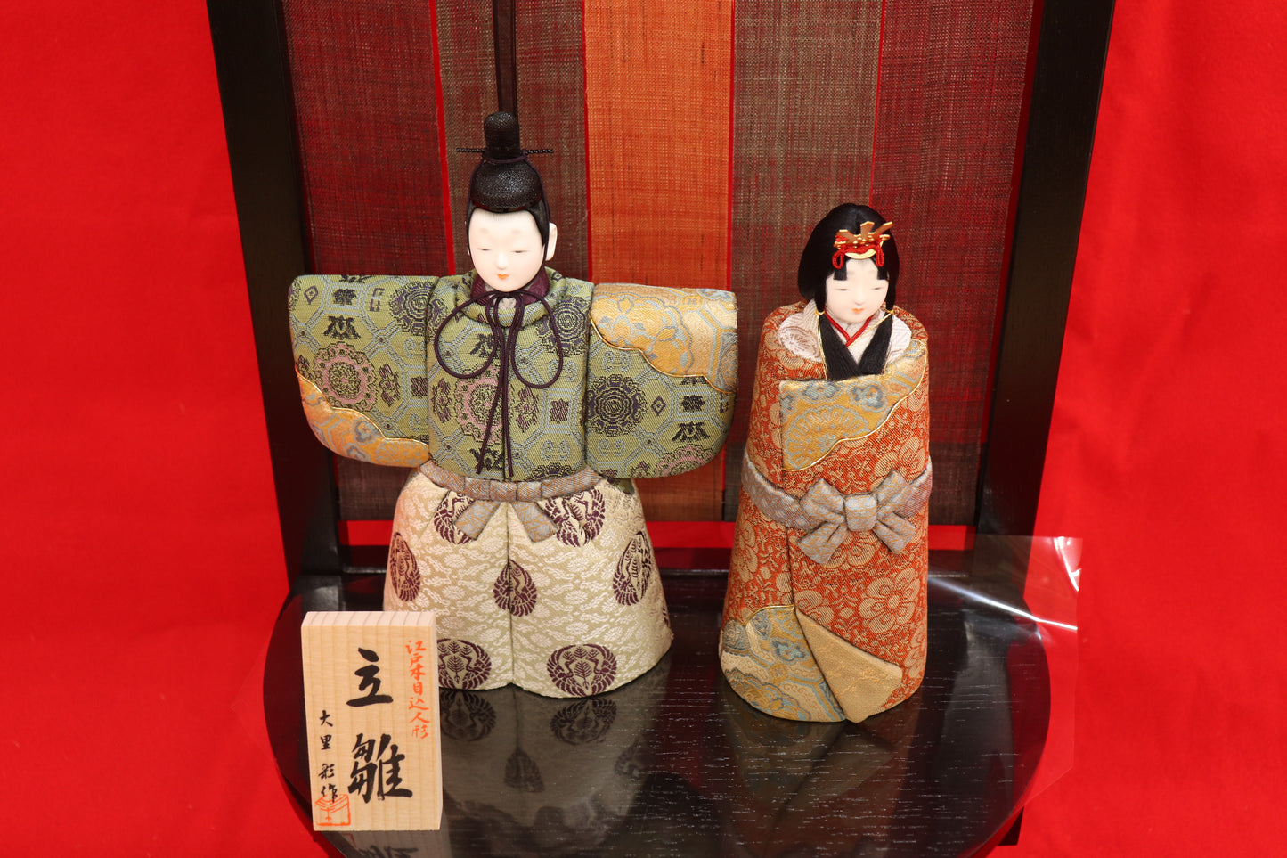 木目込み 親王飾り雛人形セット(32cmx23cmx70cm)