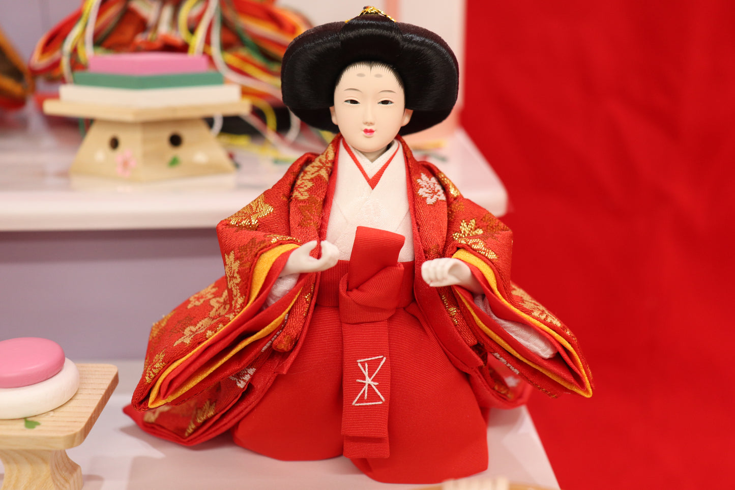 収納五人飾り雛人形セット(50cmx46cmx53cm)