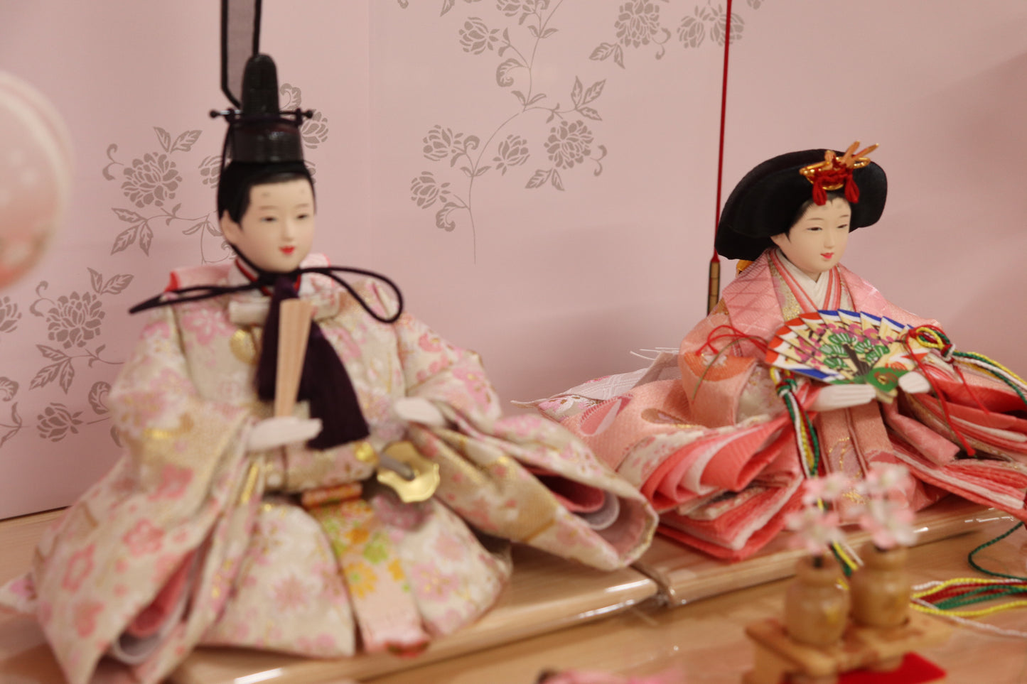 収納五人飾り雛人形セット(50cmx47cmx54cm)