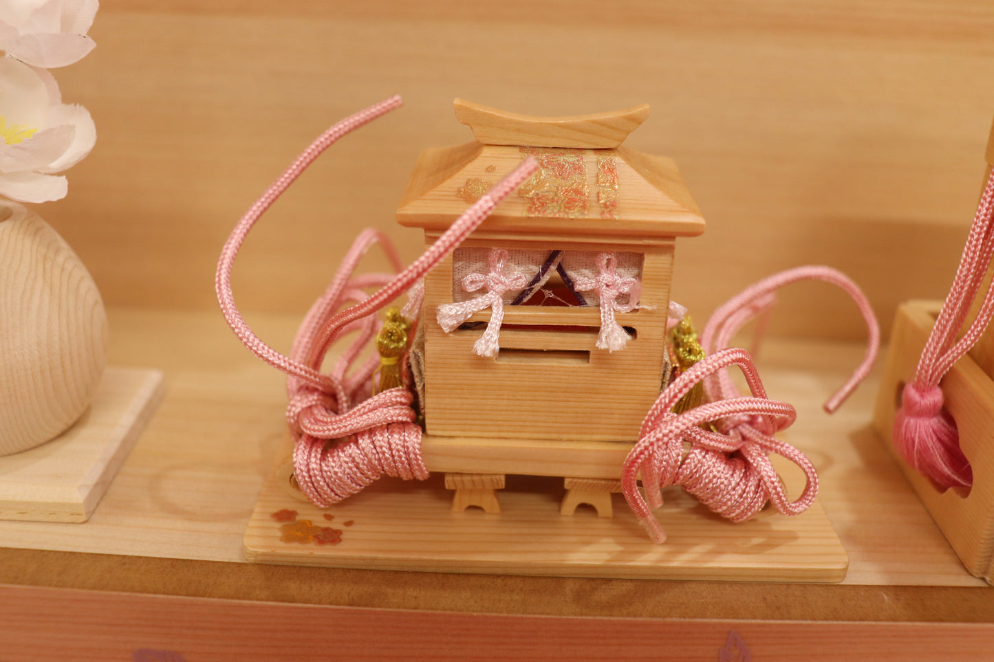収納五人飾り雛人形セット(50cmx47cmx54cm)