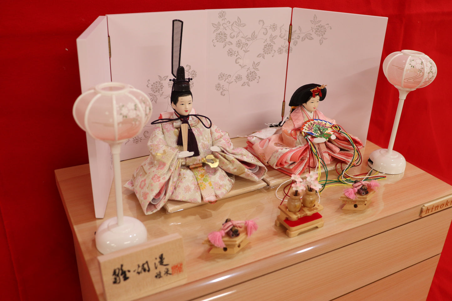 収納五人飾り雛人形セット(50cmx47cmx54cm)