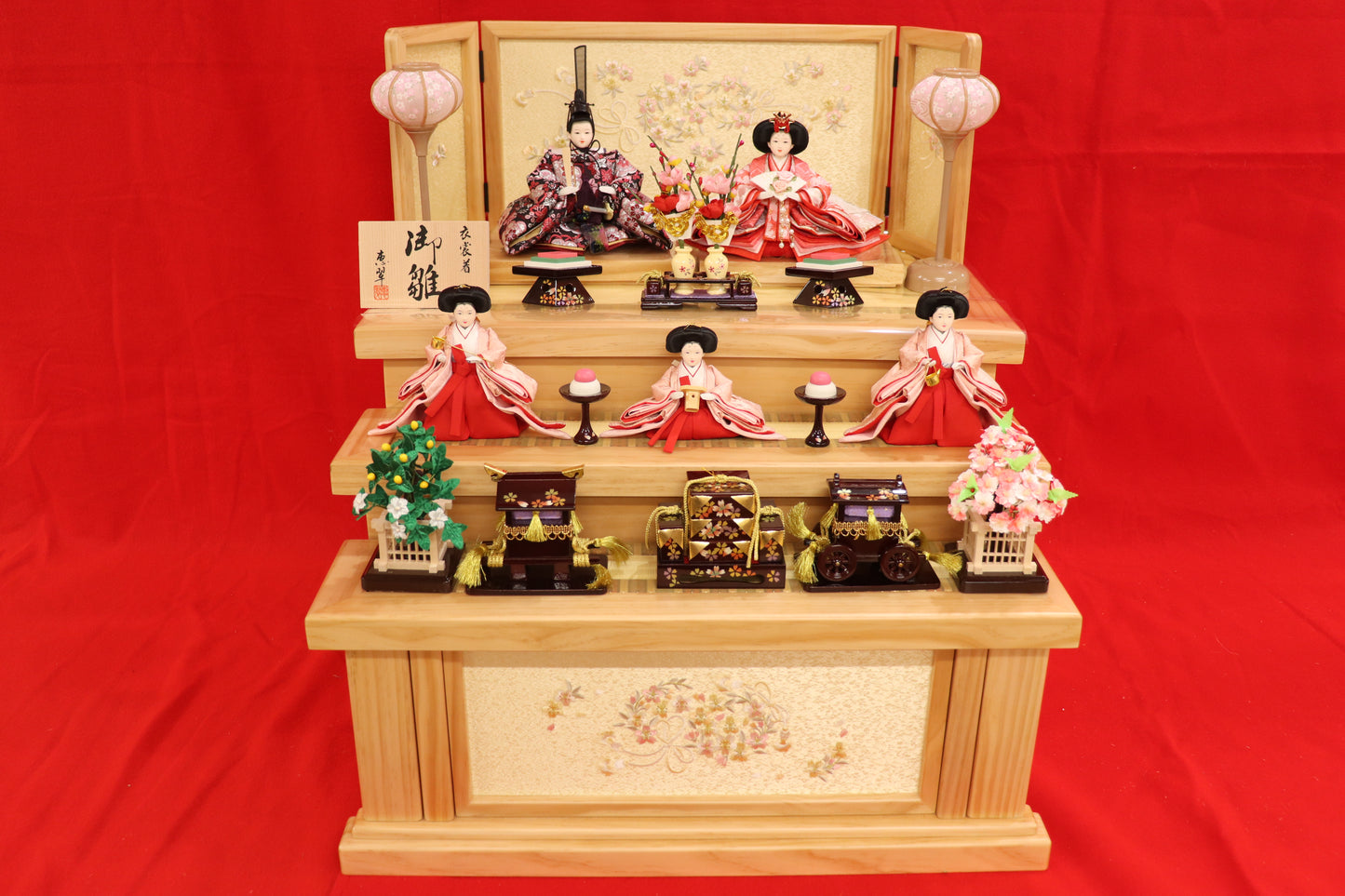 収納五人飾り雛人形セット(60cmx63cmx66cm)