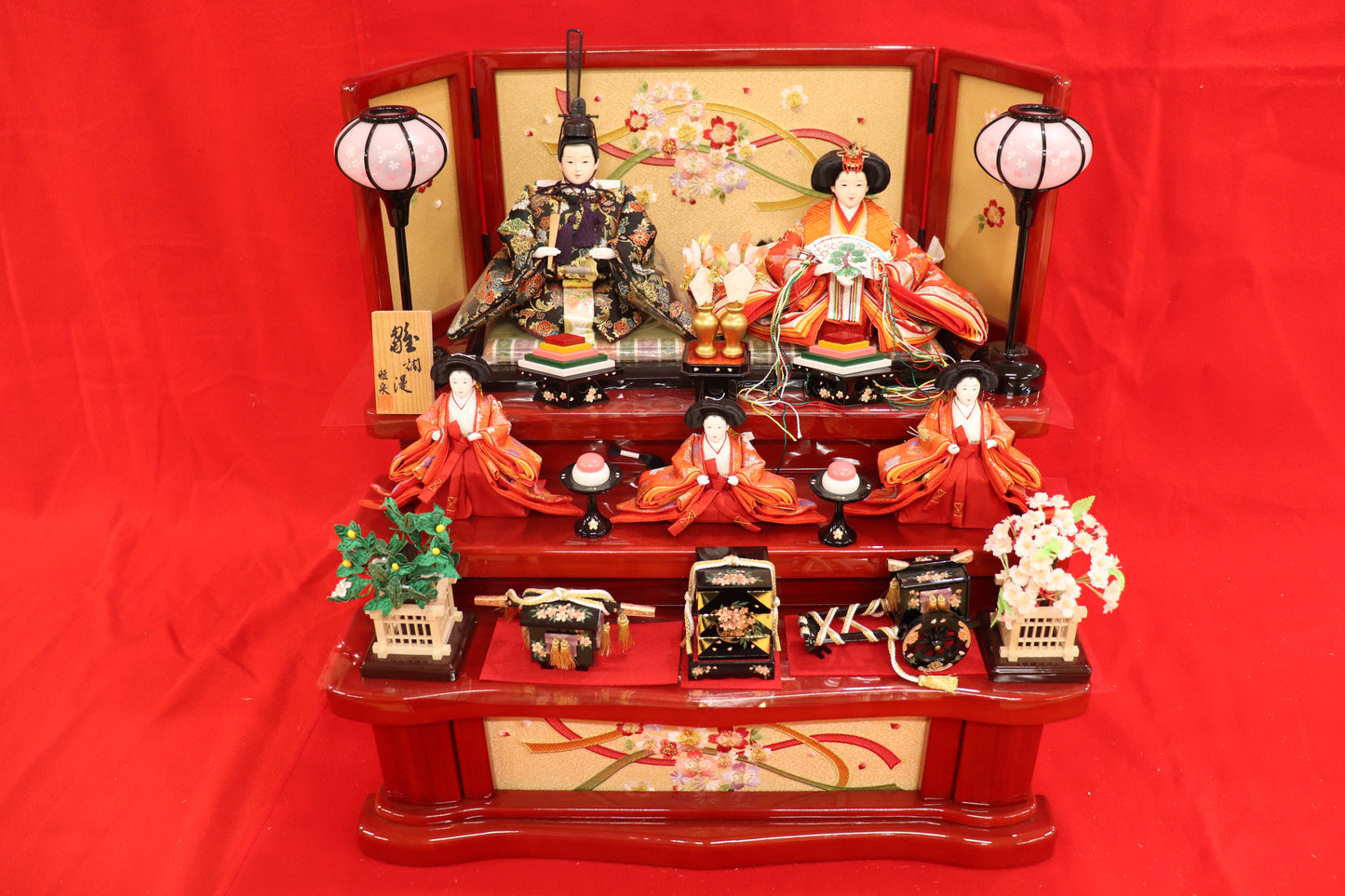 収納五人飾り雛人形セット(55cmx44cmx52cm)
