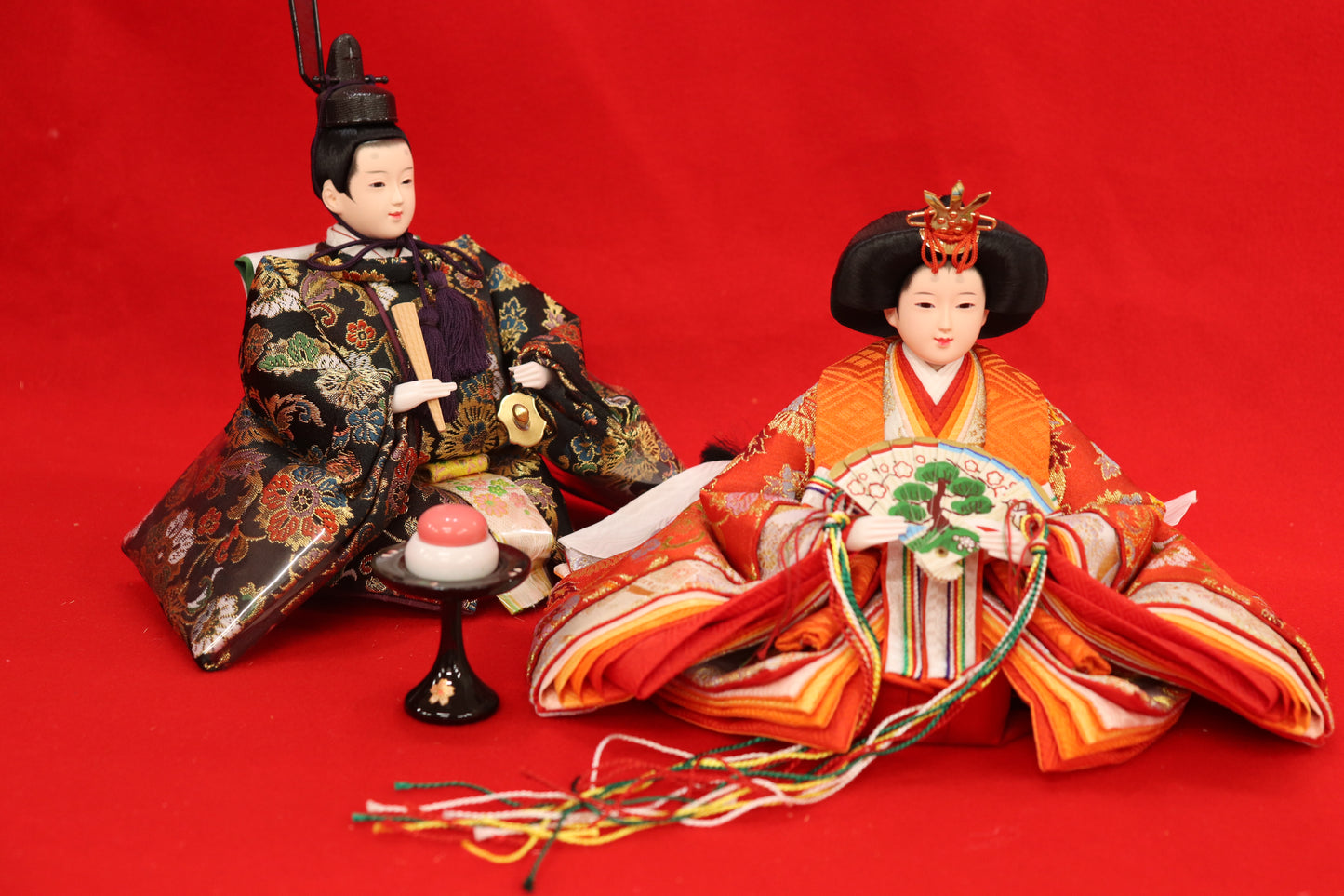 収納五人飾り雛人形セット(55cmx44cmx52cm)