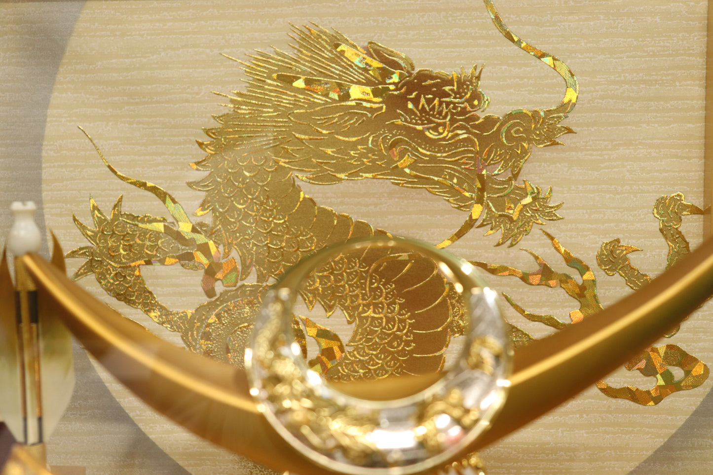 上杉謙信 兜平飾り五月人形ケースセット (37cmx31cmx36cm)