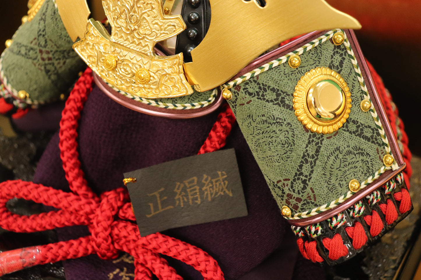毛利元就 兜平飾り五月人形セット (60cmx40cmx49cm)【送料無料】