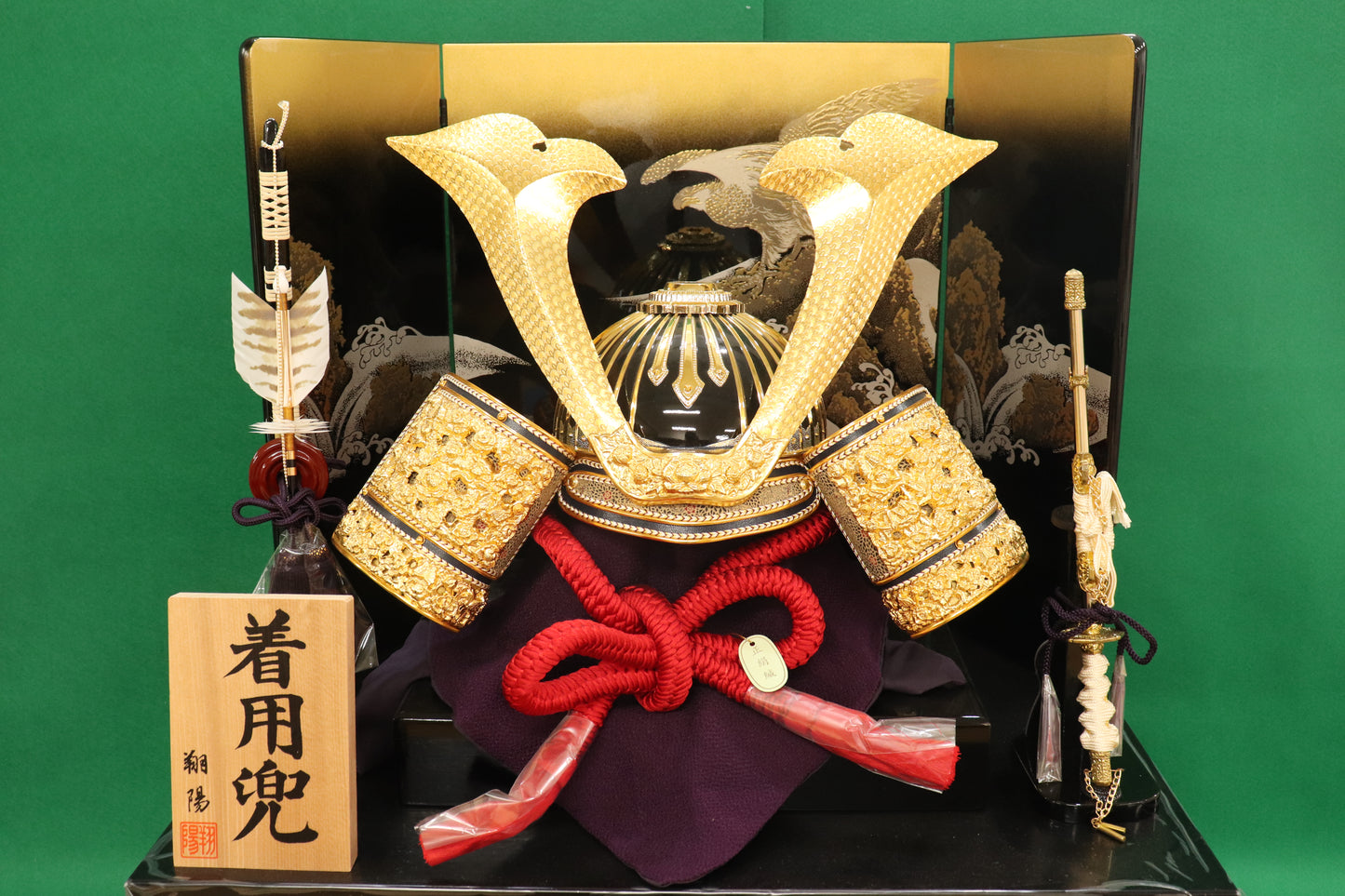 着用兜平飾り五月人形セット (60cmx45cmx78cm)【送料無料】
