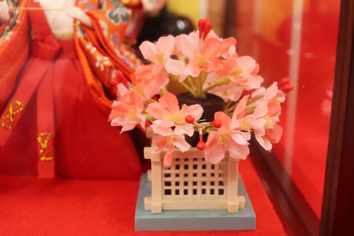 五人飾り雛人形ガラスケース (57cmx33cmx39cm)