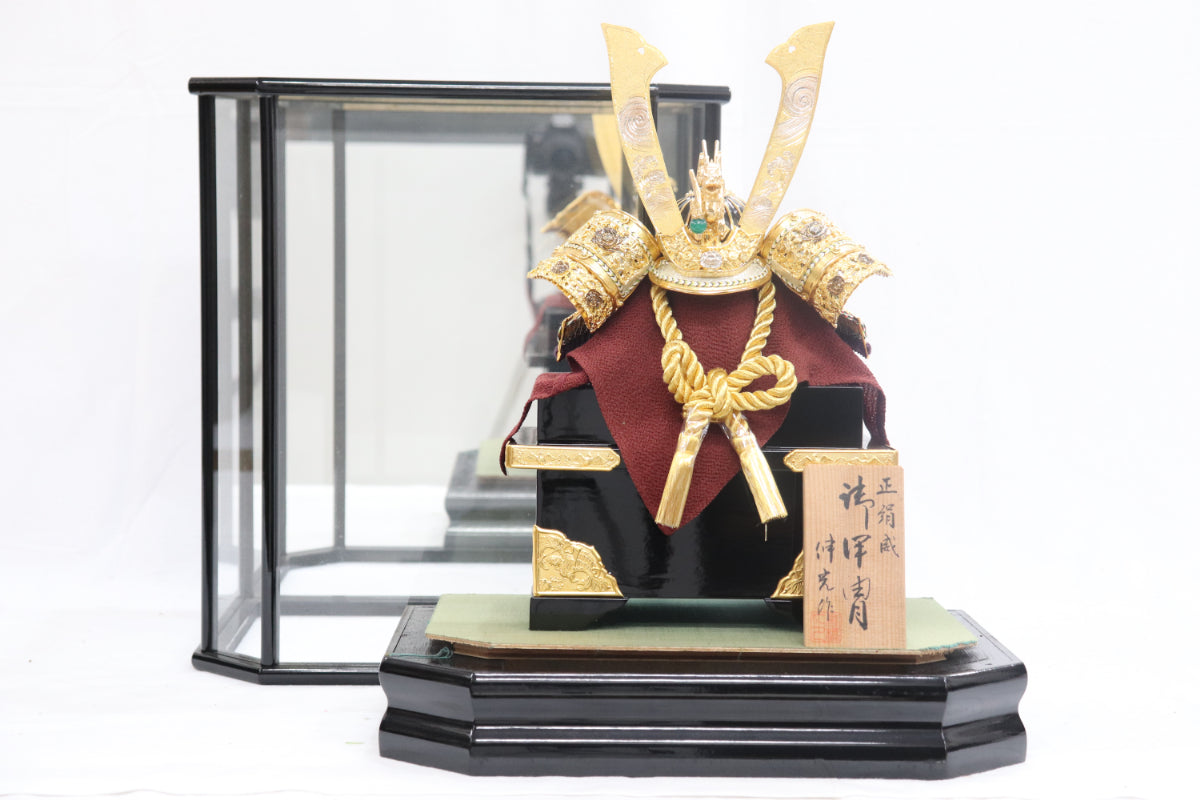 兜平飾り五月人形ケースセット (40cmx28cmx48cm)【送料無料】