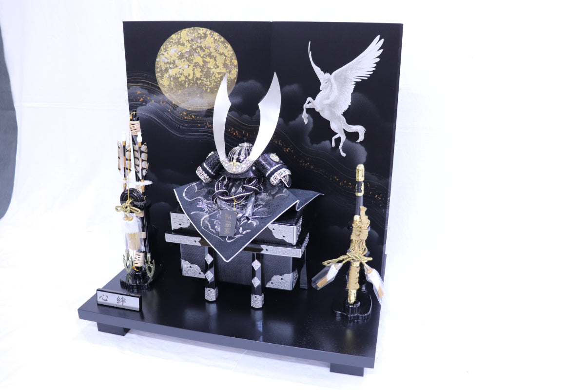 兜平飾り五月人形セット (65cmx43cmx67cm)【送料無料】