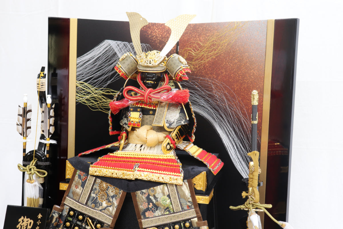鎧平飾り五月人形セット (70cmx50cmx75cm)【送料無料】