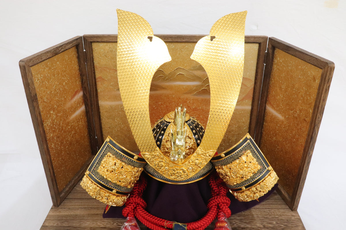 着用兜平飾り五月人形セット (65cmx50cmx83cm)【送料無料】