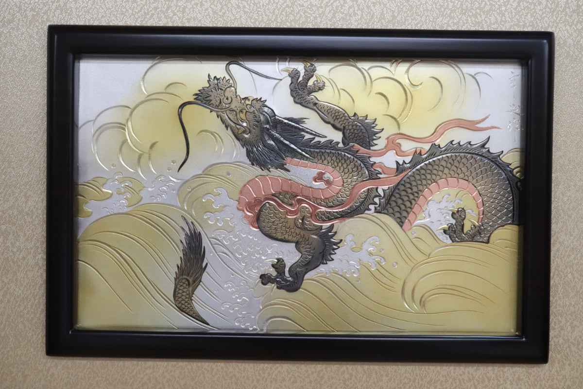 兜平飾り着用五月人形セット (65cmx50cmx88cm)