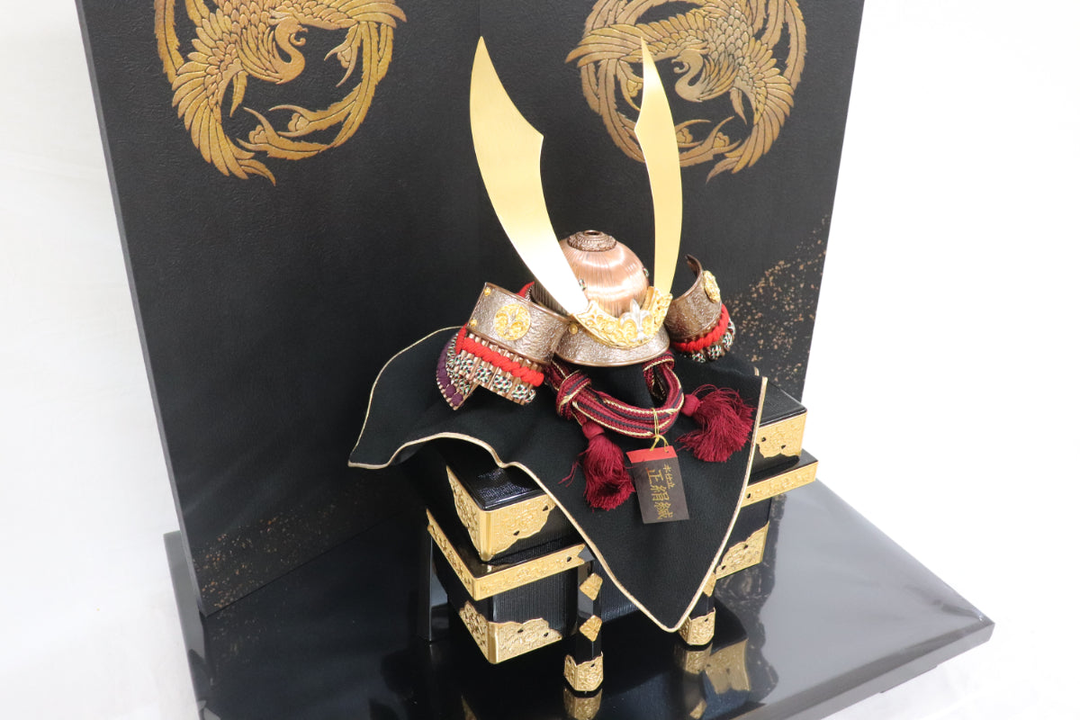 兜平飾り五月人形セット (65cmx43cmx67cm)【送料無料】