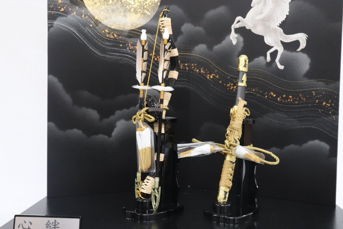 兜平飾り五月人形セット (65cmx43cmx67cm)【送料無料】