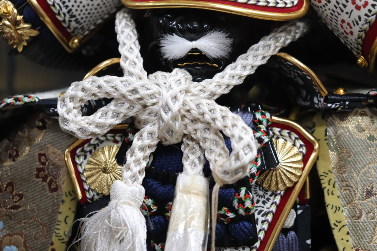 鎧平飾り五月人形セット (70cmx50cmx75cm)【送料無料】