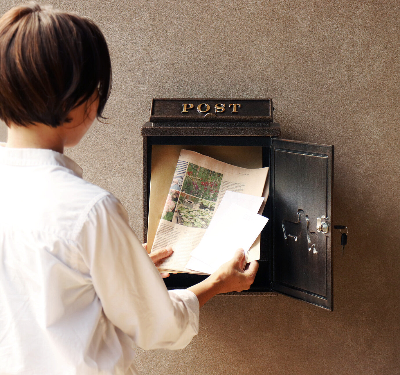 鋳物壁掛けポスト　Deer-ディアー-　