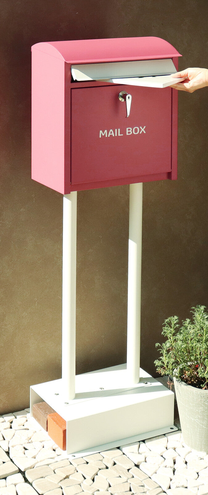 スタンドポスト　Olga-オルガ-