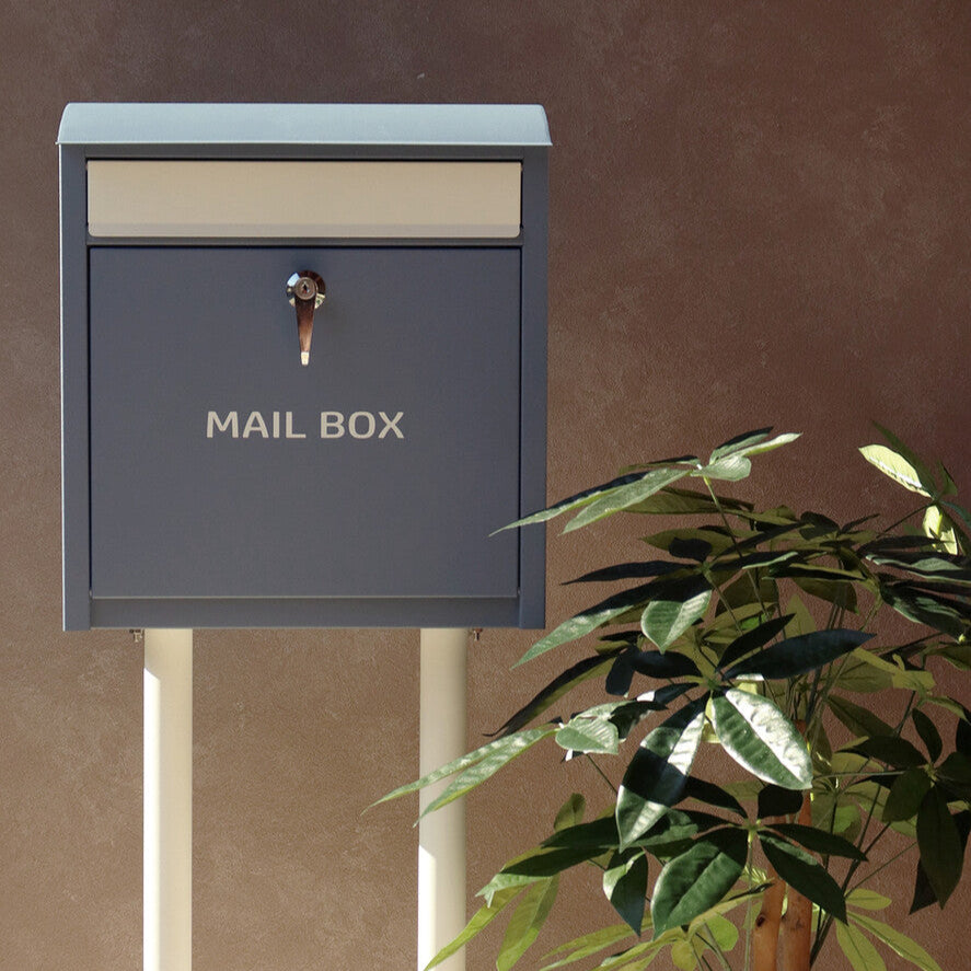 スタンドポスト　Olga-オルガ-