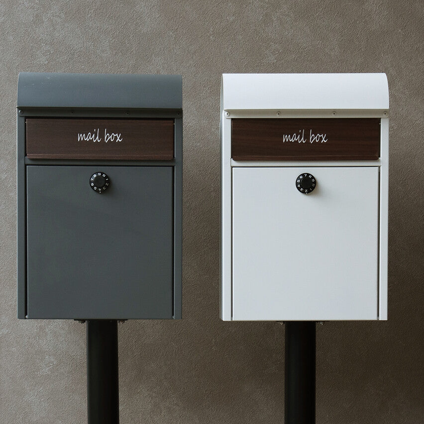 スタンドポスト　Gilda-ジルダ-　