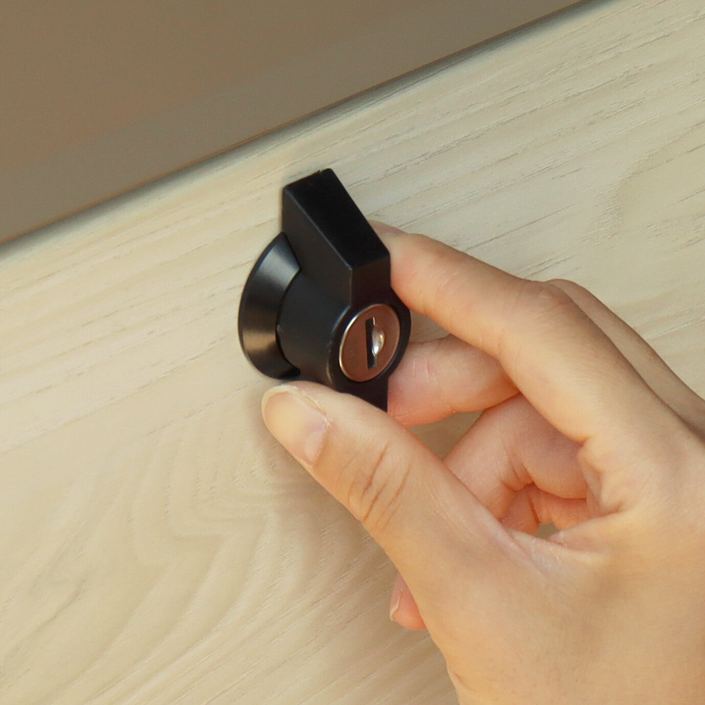 スタンドポスト　Simon-シモン-