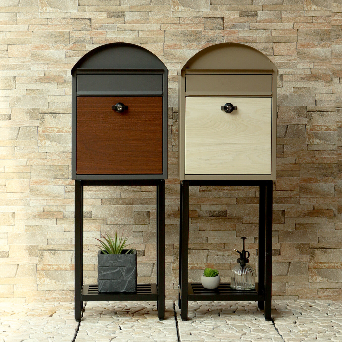 スタンドポスト　Simon-シモン-