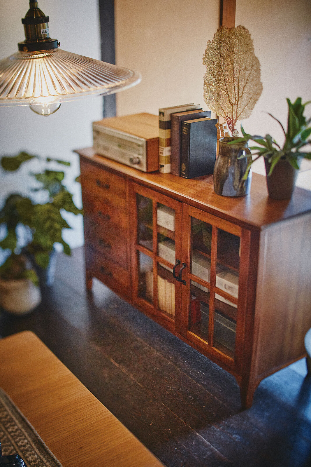 キャビネット 食器棚 カップボード チェスト 4段 木製チェスト 木製 キッチン収納