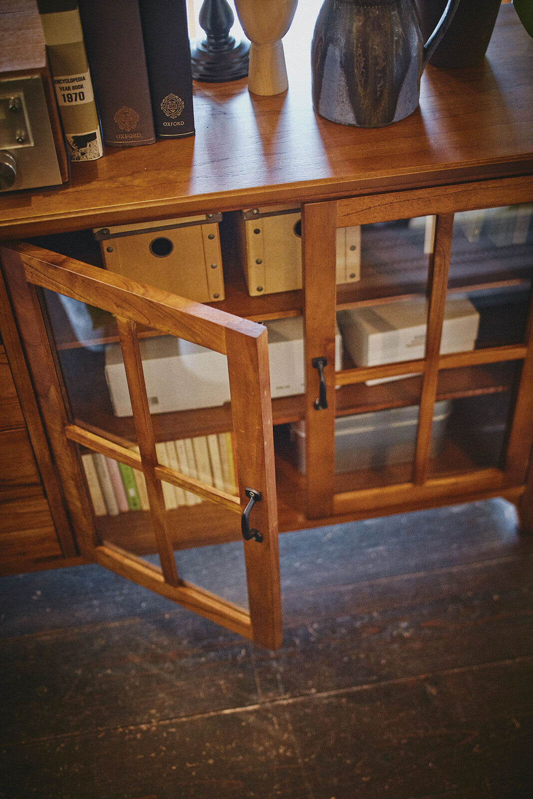 キャビネット 食器棚 カップボード チェスト 4段 木製チェスト 木製 キッチン収納