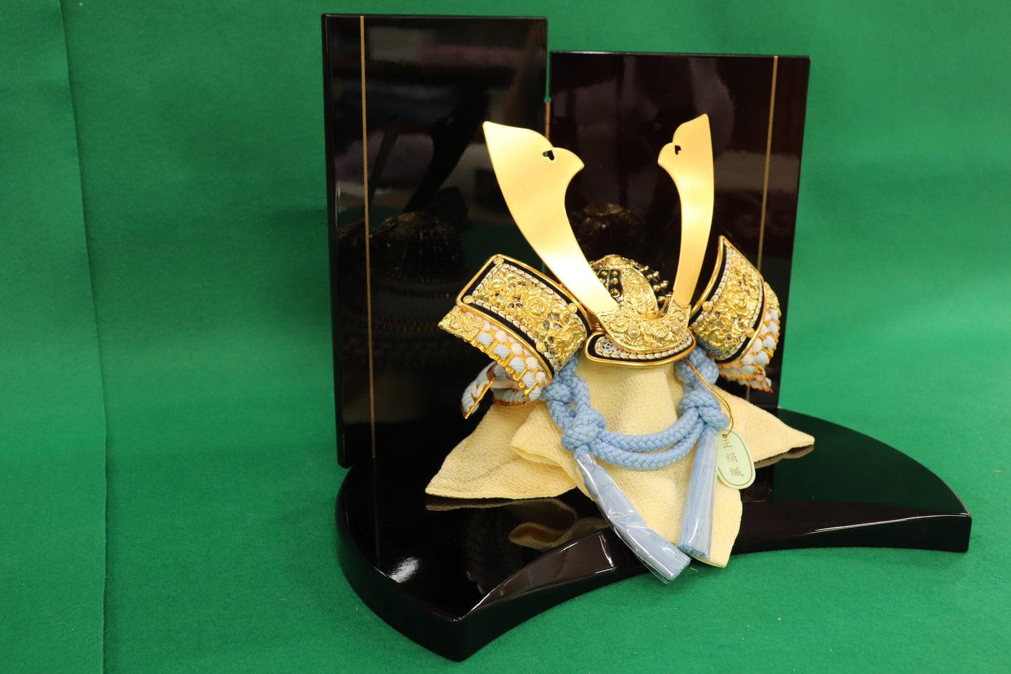 兜平飾り五月人形セット (34cm×26cm×27cm)【送料無料】