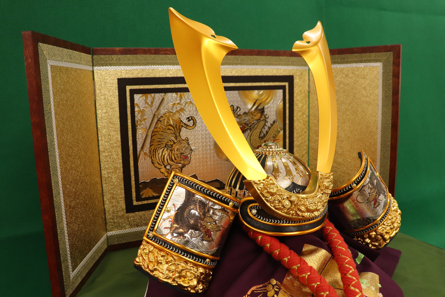 兜平飾り収納五月人形セット (47cm×34cm×55cm)【送料無料】