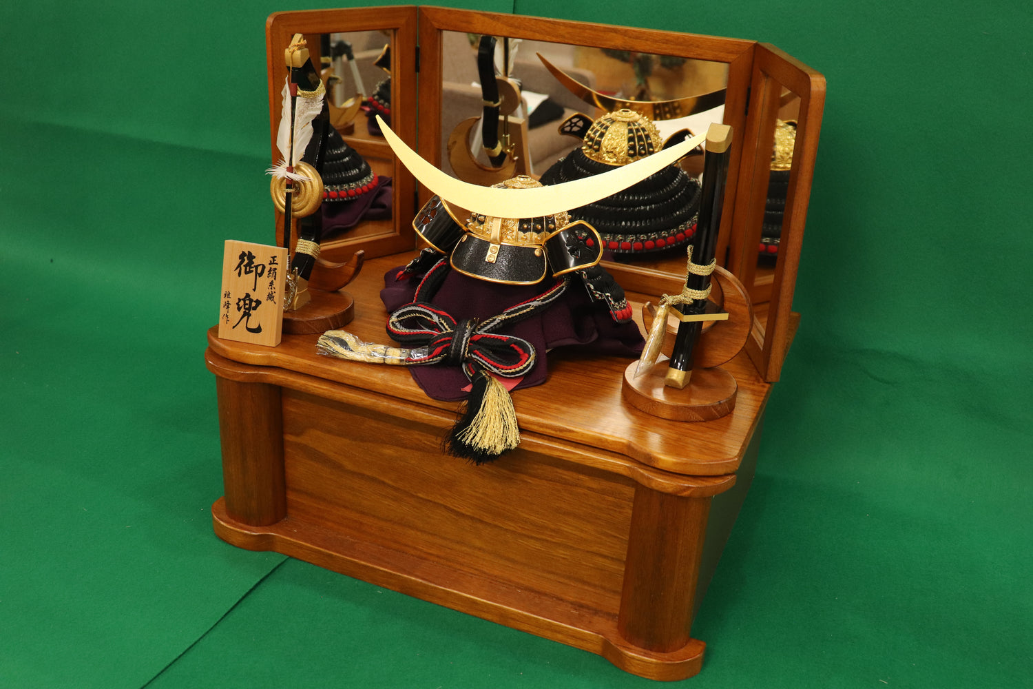 伊達政宗 兜飾り収納五月人形セット (48cm×35cm×46cm)【送料無料