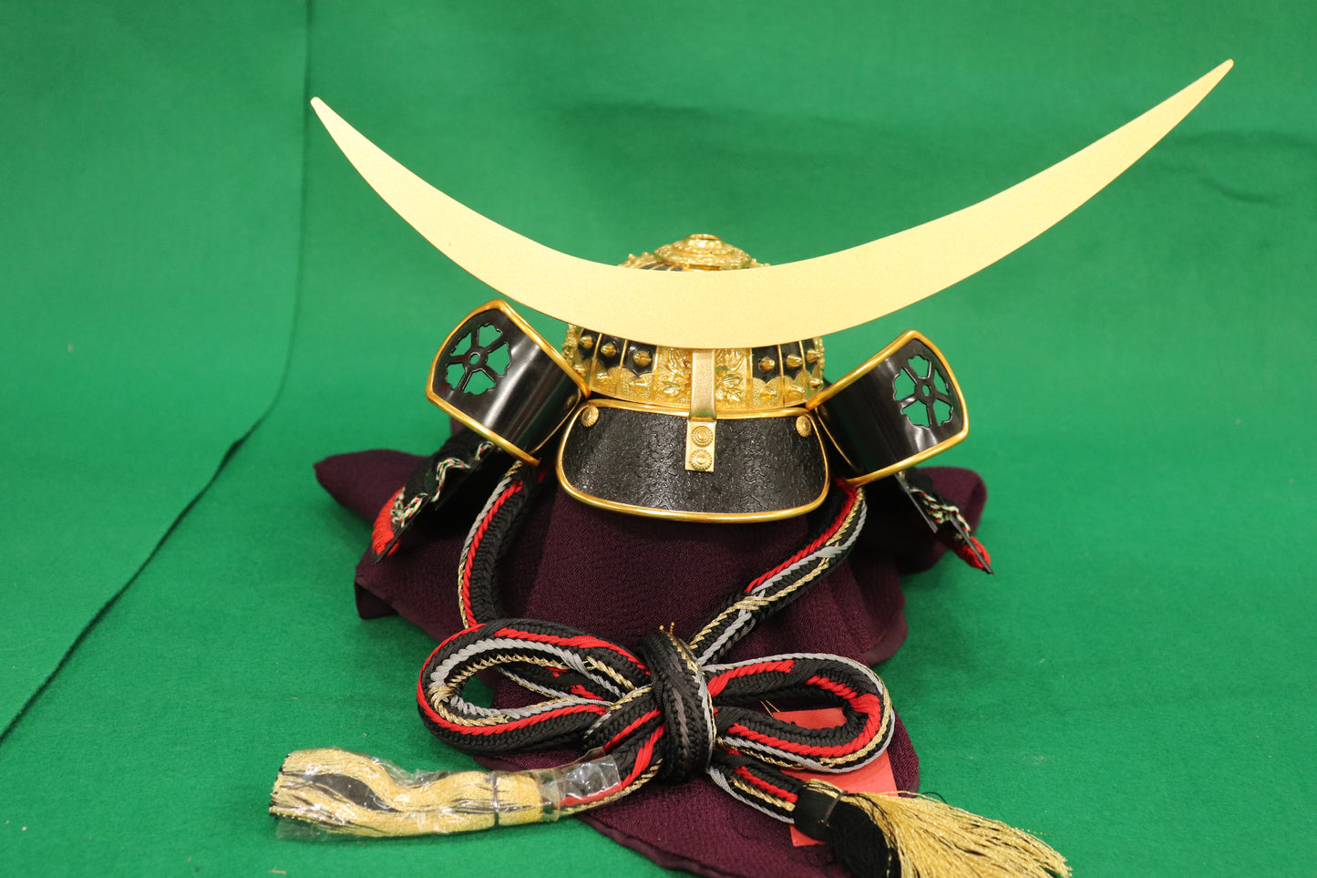 伊達政宗　兜飾り収納五月人形セット (48cm×35cm×46cm)【送料無料】