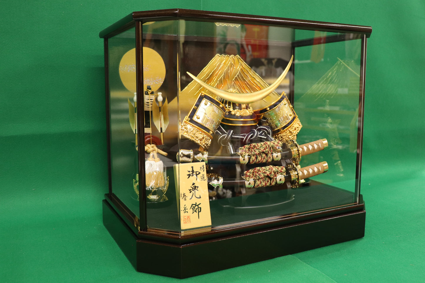 伊達政宗　兜平飾り五月人形ケースセット (48cm×30cm×40cm)