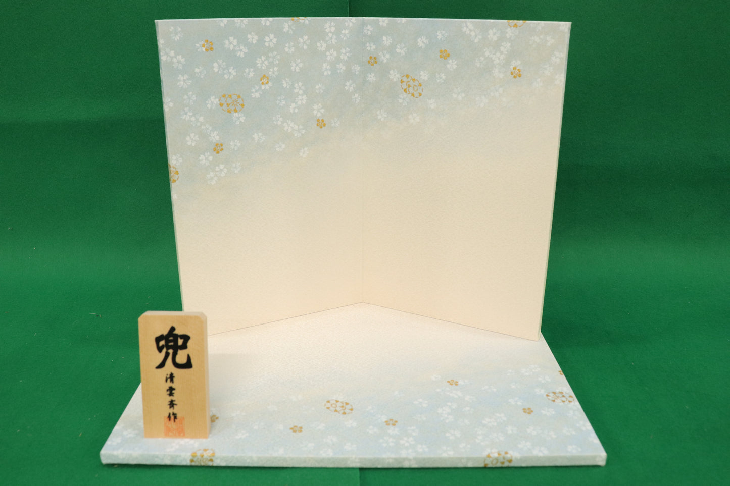 兜平飾り五月人形セット (35cm×25cm×30cm)