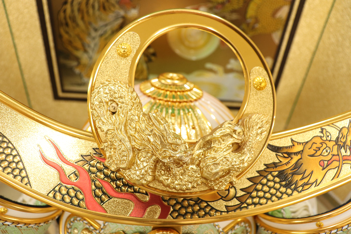 上杉謙信　着用兜平飾り五月人形セット (62cm×42cm×70cm)