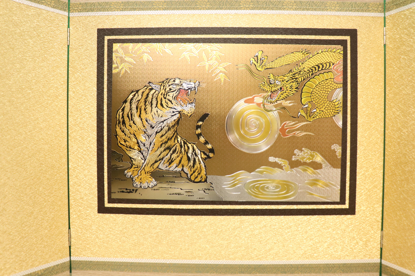 上杉謙信　着用兜平飾り五月人形セット (62cm×42cm×70cm)