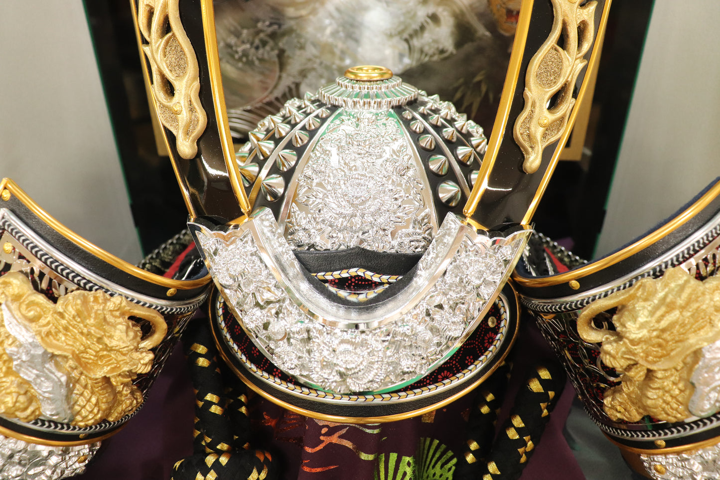 着用兜平飾り五月人形セット (60cm×40cm×70cm)