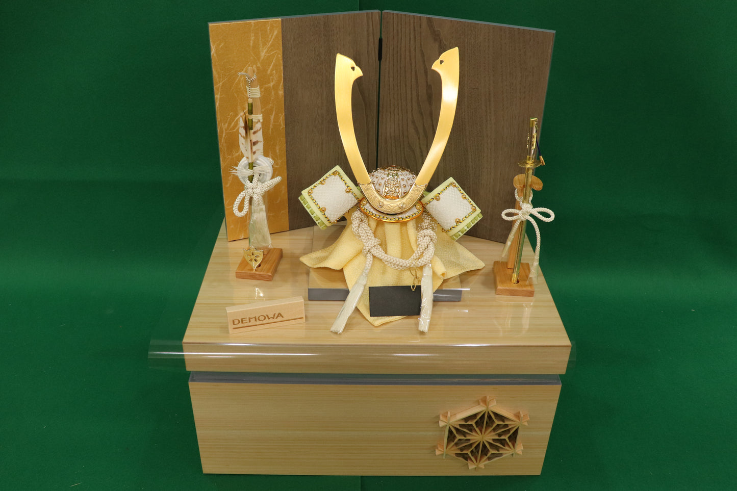 兜平飾り収納五月人形セット (40cm×30cm×48cm)