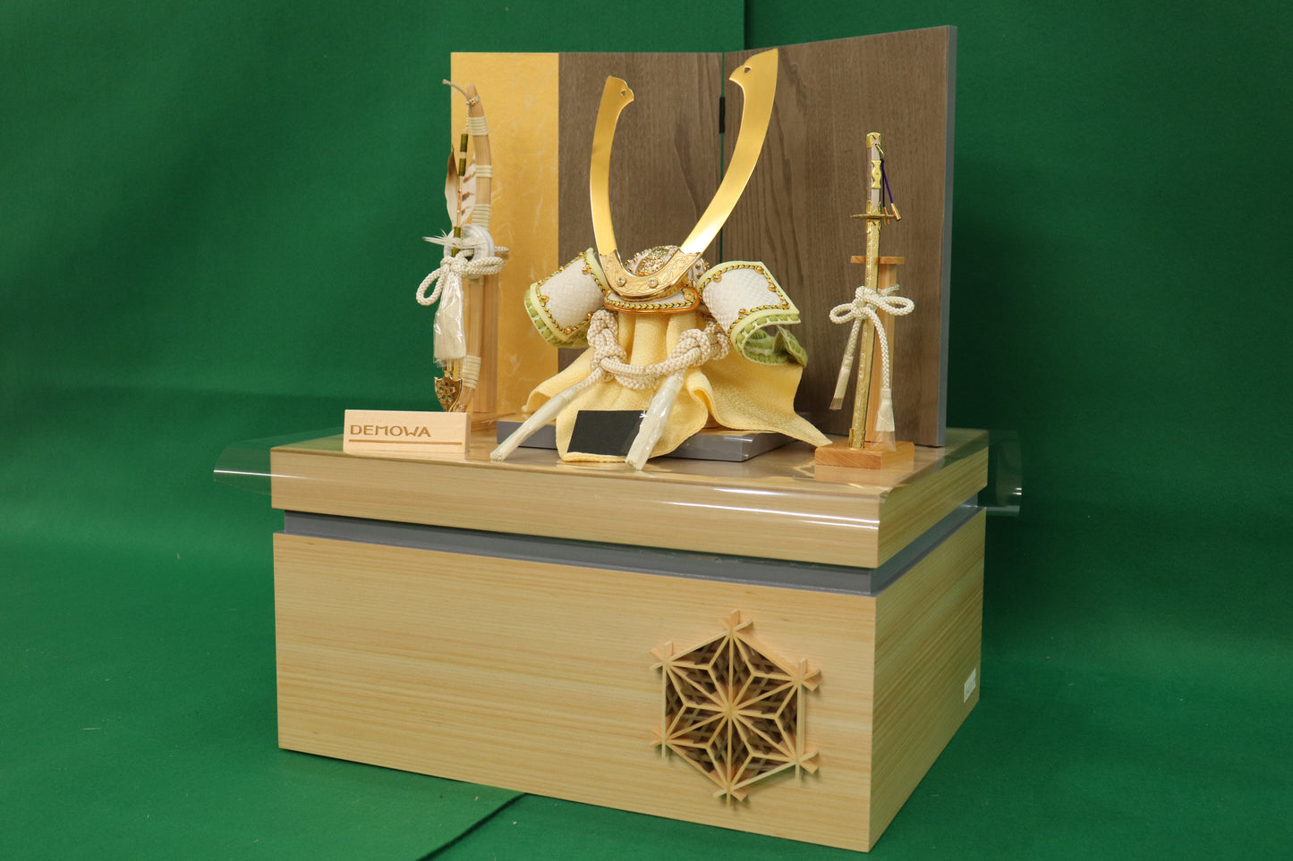 兜平飾り収納五月人形セット (40cm×30cm×48cm)