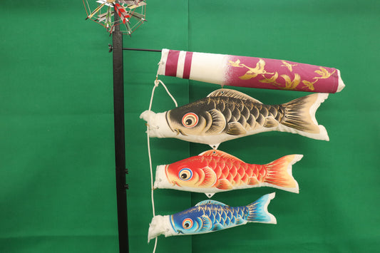 鯉飾りセット (39cmx21cmx116cm)