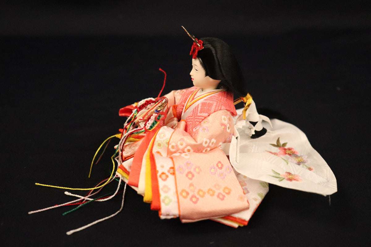 収納親王飾り雛人形（43cm×28cm×36cm）