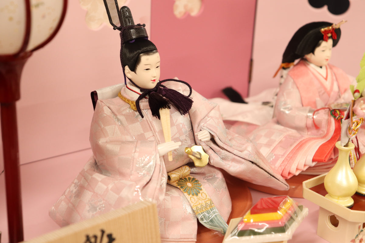 収納五人飾り雛人形セット(60cmx56cmx59cm)